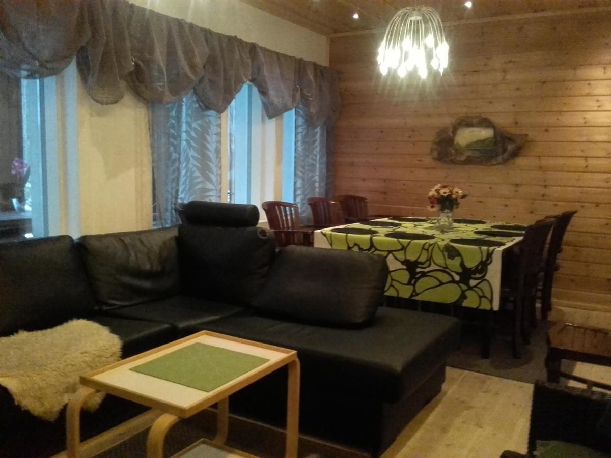 Дома для отпуска Täkylahti Holiday Home, Täkylahden loma-asunto Uurainen